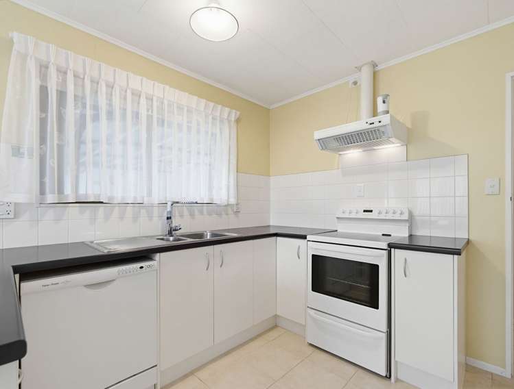 16B Grey Street Glenholme_3
