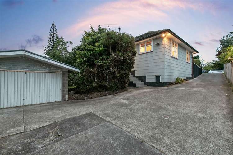 36 Glass Road Mount Roskill_13