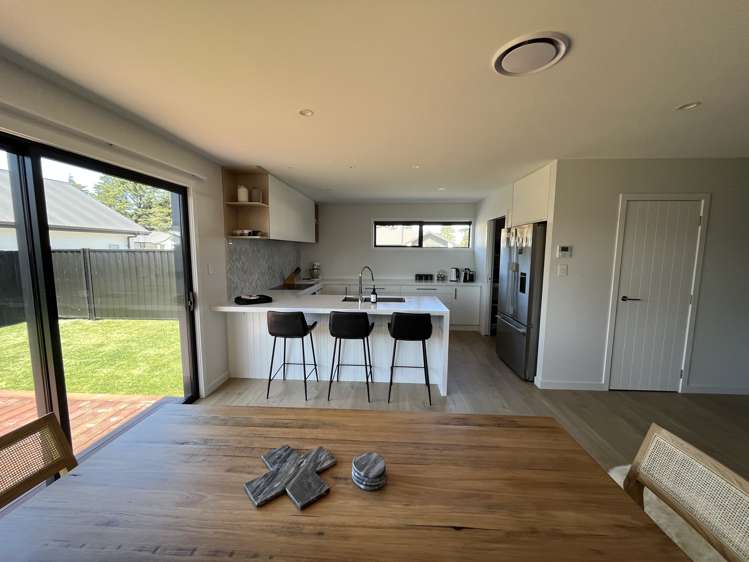 12 Jag Way Tinwald_6