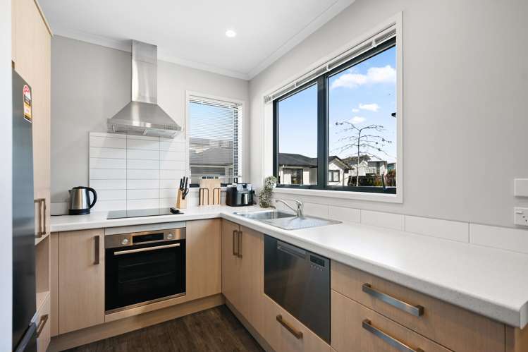 16/37 North Ridge Drive Rototuna North_3