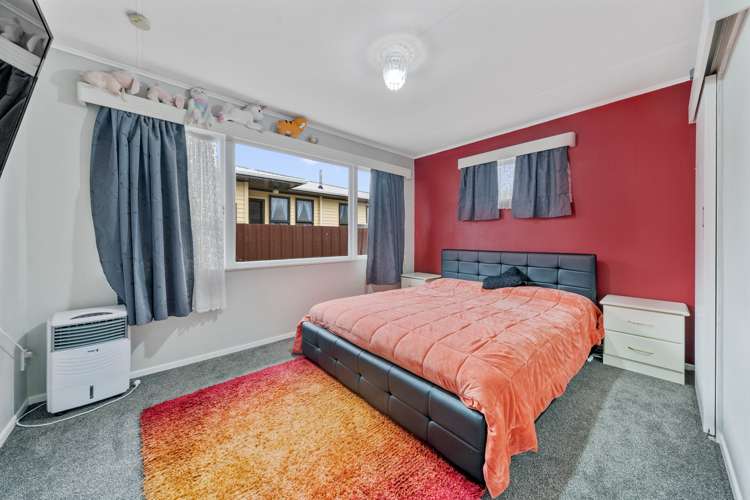 40 Momona Street Wainuiomata_10