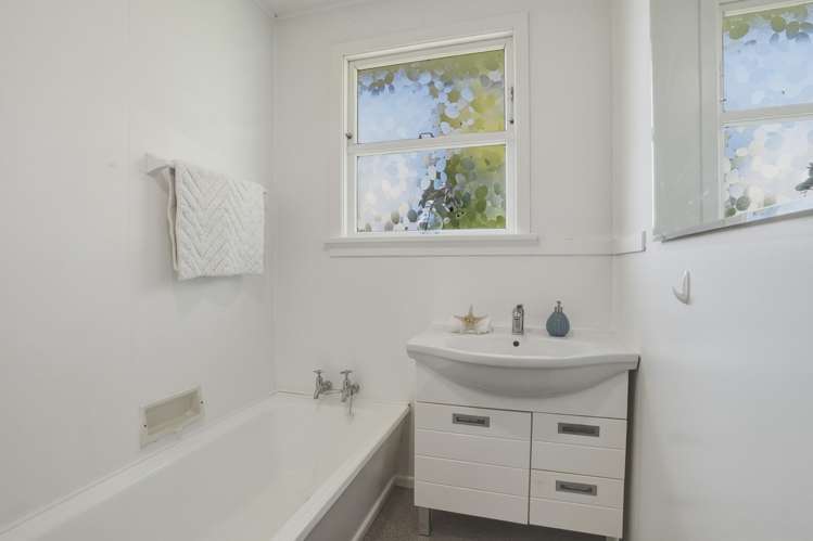 1 Ferntree Drive Wakari_14