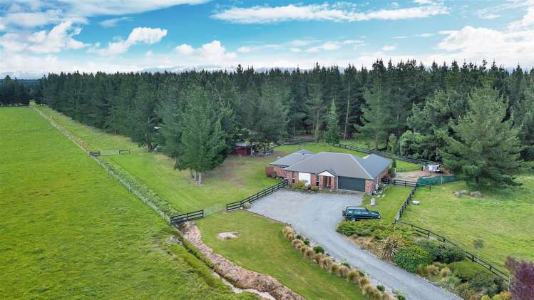 841 Poyntzs Road West Eyreton_1