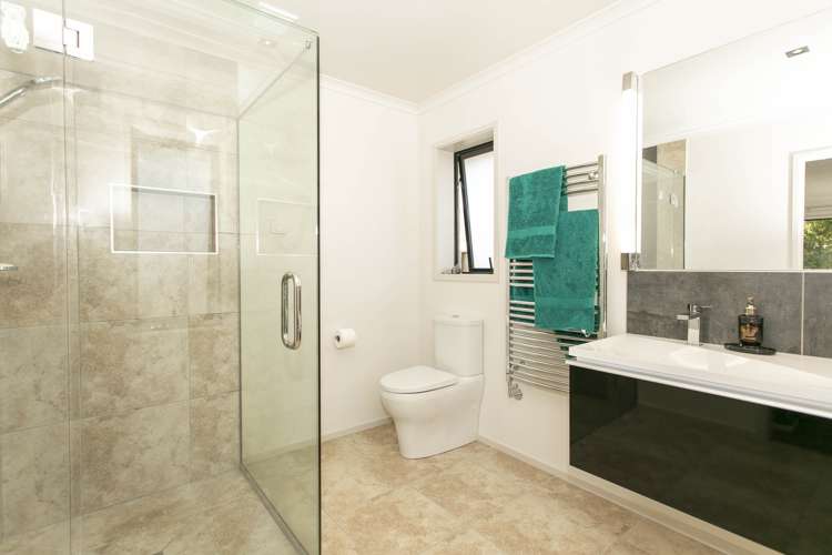 9 Alton Place Allenton_7