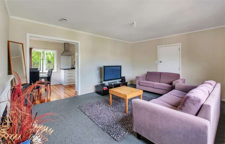 1/46 Rollerson Street Papakura_8