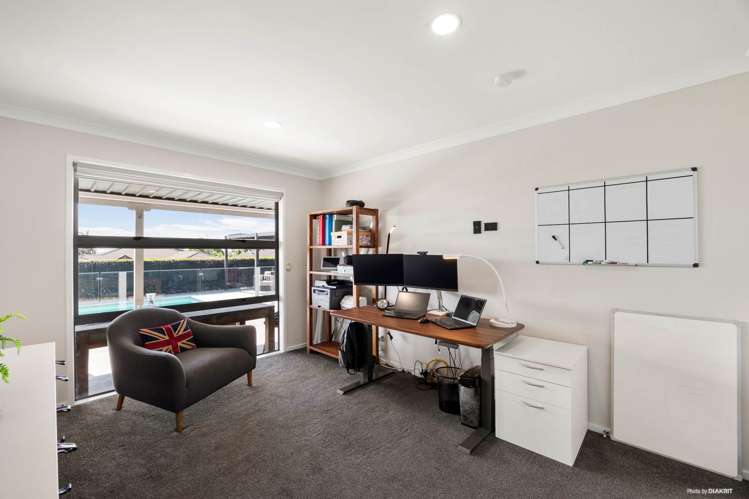 10 Columbia Crescent Beachlands_11