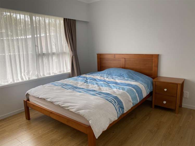 12A Newington Road Henderson_7