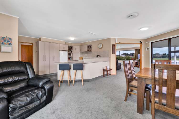 60 Disraeli Street Hawera_8