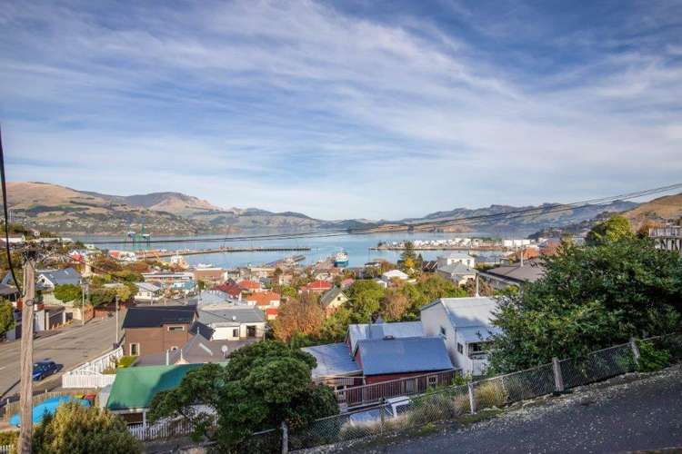 14 Ripon Street Lyttelton_12