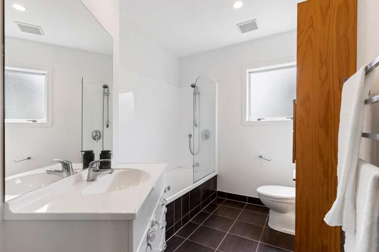 6/143 Cockayne Road Khandallah_6