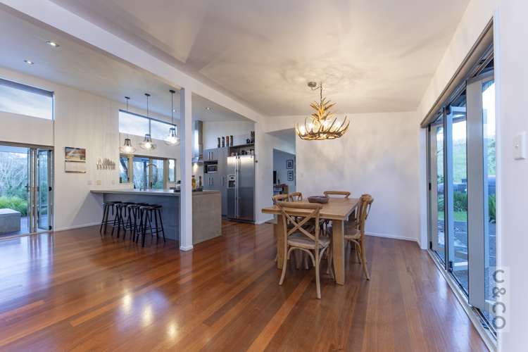 8 Pineview Lane Helensville_11