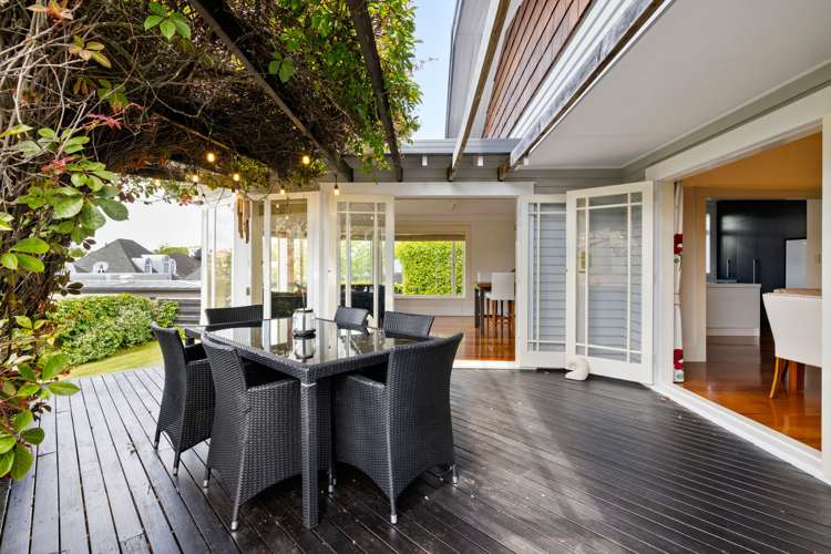 58 Lake Crescent Hamilton Lake_27