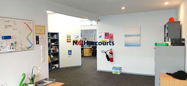 37 Taharoto Road Takapuna_1