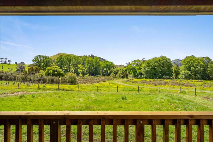 16 Guy Road Kaipara Flats_15