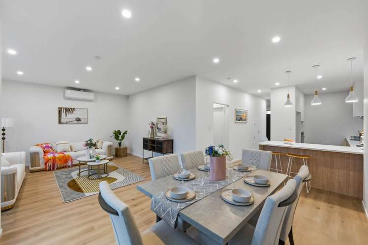 142 Ninth View Avenue Beachlands_10