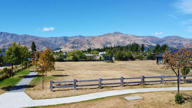 Titled & Ready - 1,255 sqm of Opportunity in Hawea