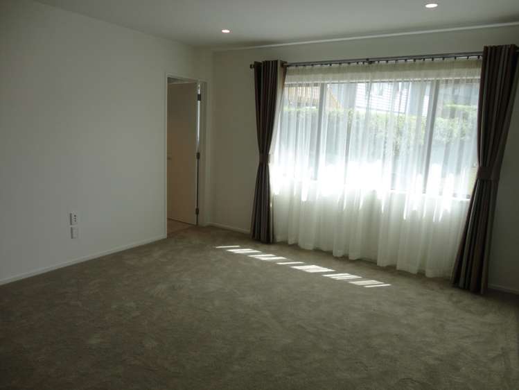 25 Mantra Road Massey_14