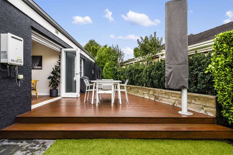 9a Kinder Place Meadowbank_24