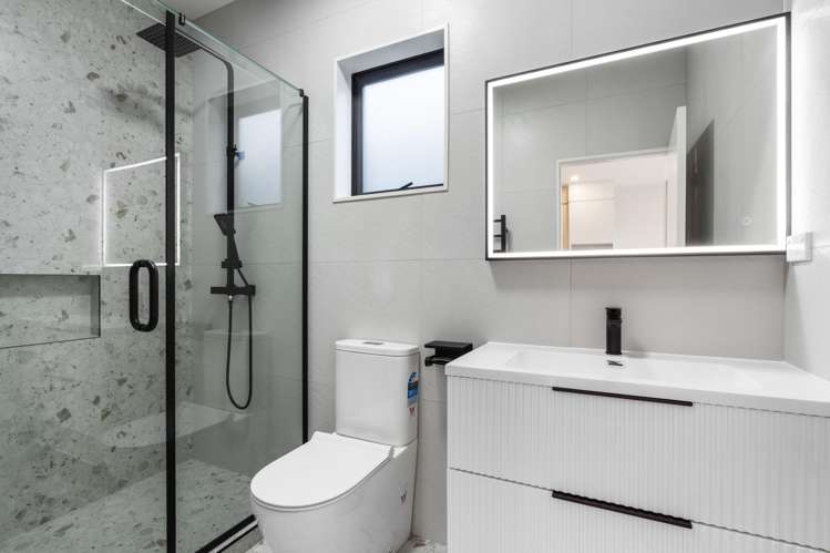 11 Puhikawa Street Massey_7