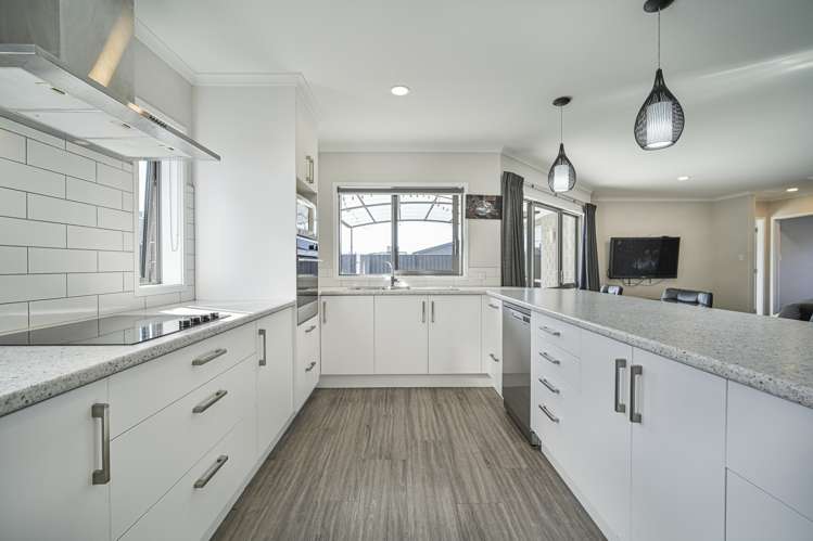 40 Arbuckle Road Frimley_5