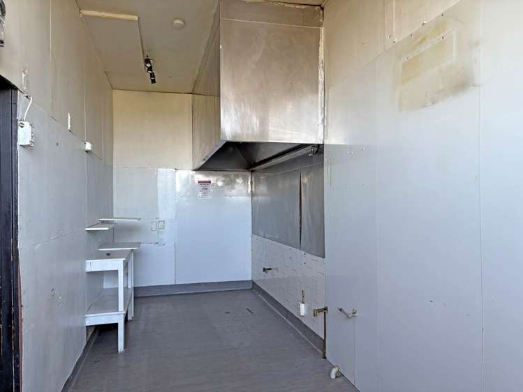 59 Queens Road Panmure_5