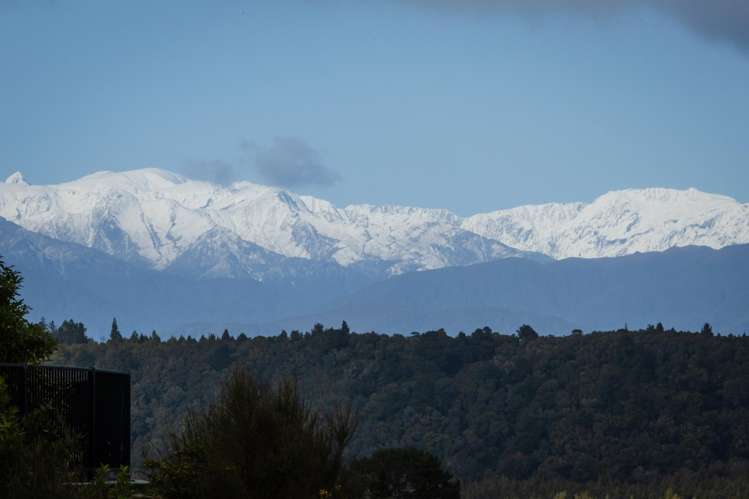 4 Holly Robinson Place Hokitika_6