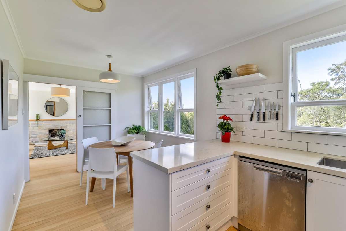 208 Old Titirangi Road_4