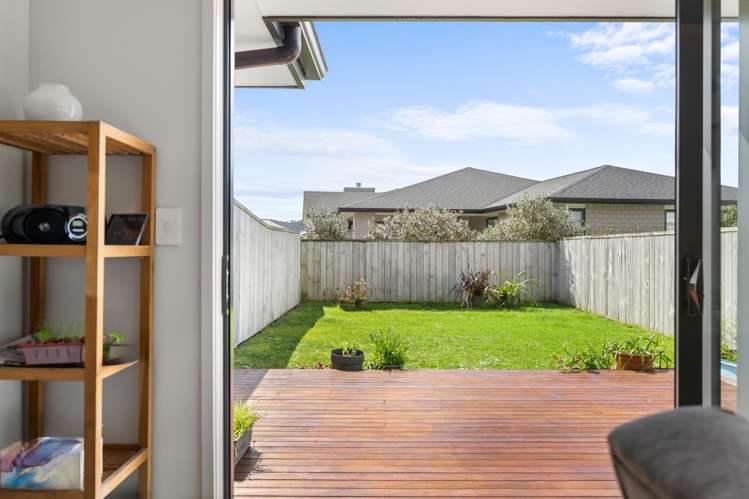 13 Leebank Crescent Riverhead_29