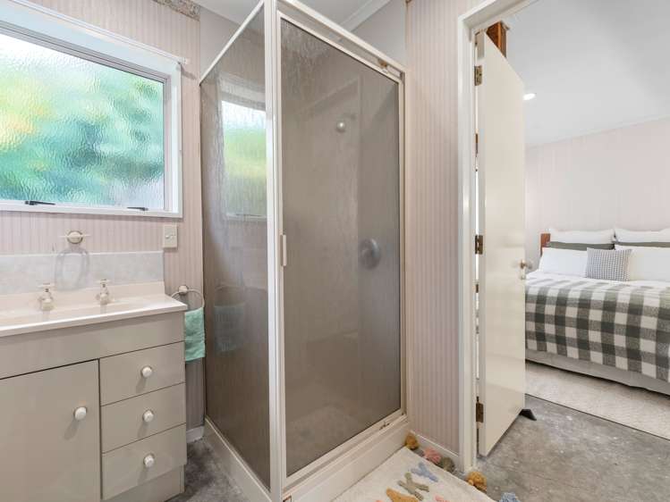 7 Esme Place Matua_14