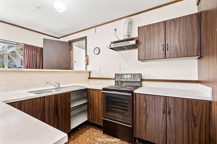 1 Apirana Avenue Regent_21