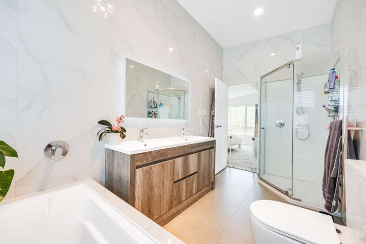 67 Pacific Heights Road Orewa_12