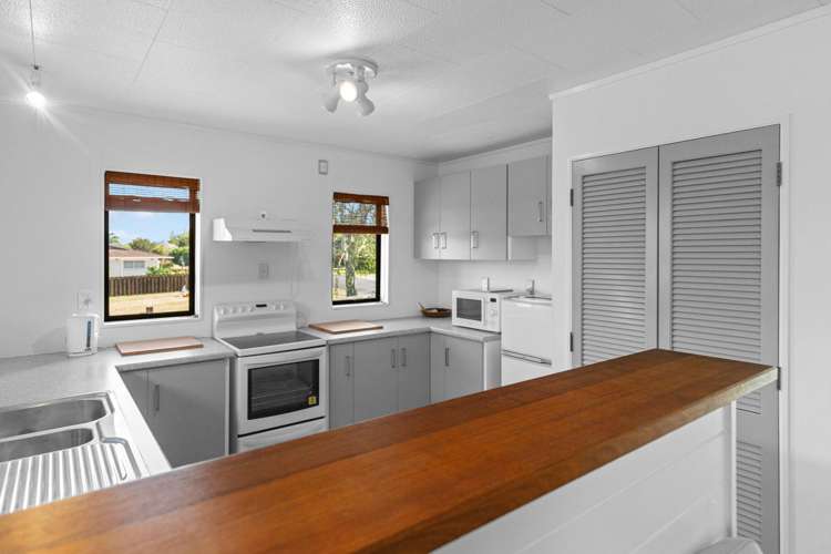 1 Cynthia Crescent Te Aroha_8