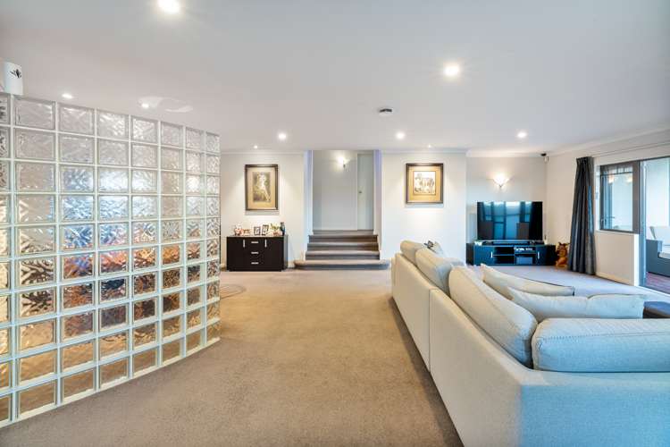 11 Rosebay Rise Henderson_18