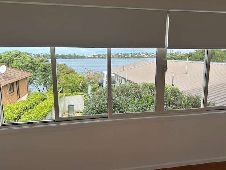 2/26 Otakau Road Milford_6