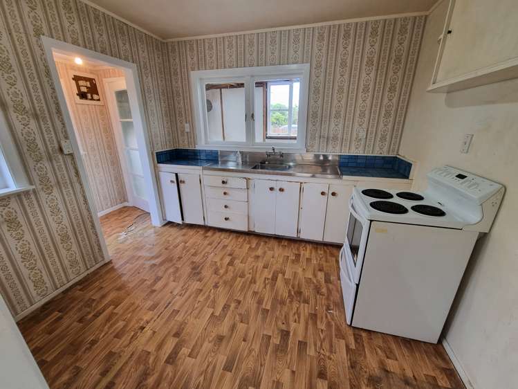 1434 Whangaparaoa Road Army Bay_5