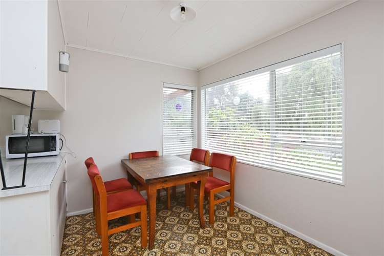 9 Stonehaven Street Flaxmere_11