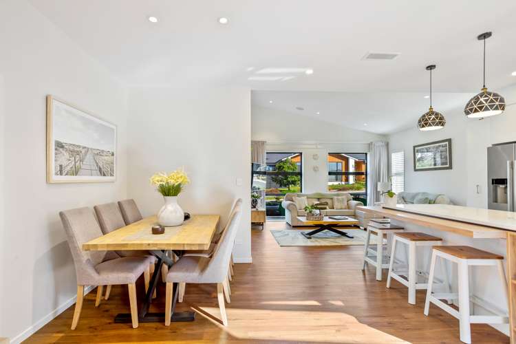 5 Waimaru Lane Orewa_12