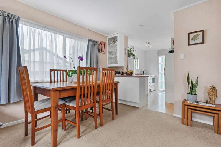 8/17 Swanson Road Henderson_12