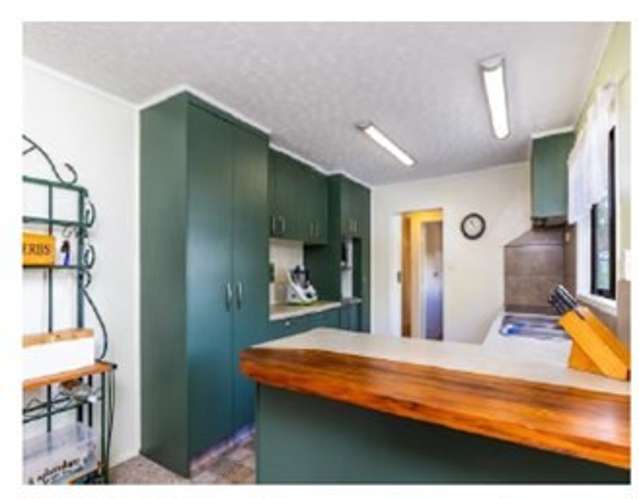 102 Taupahi Road 11211_4