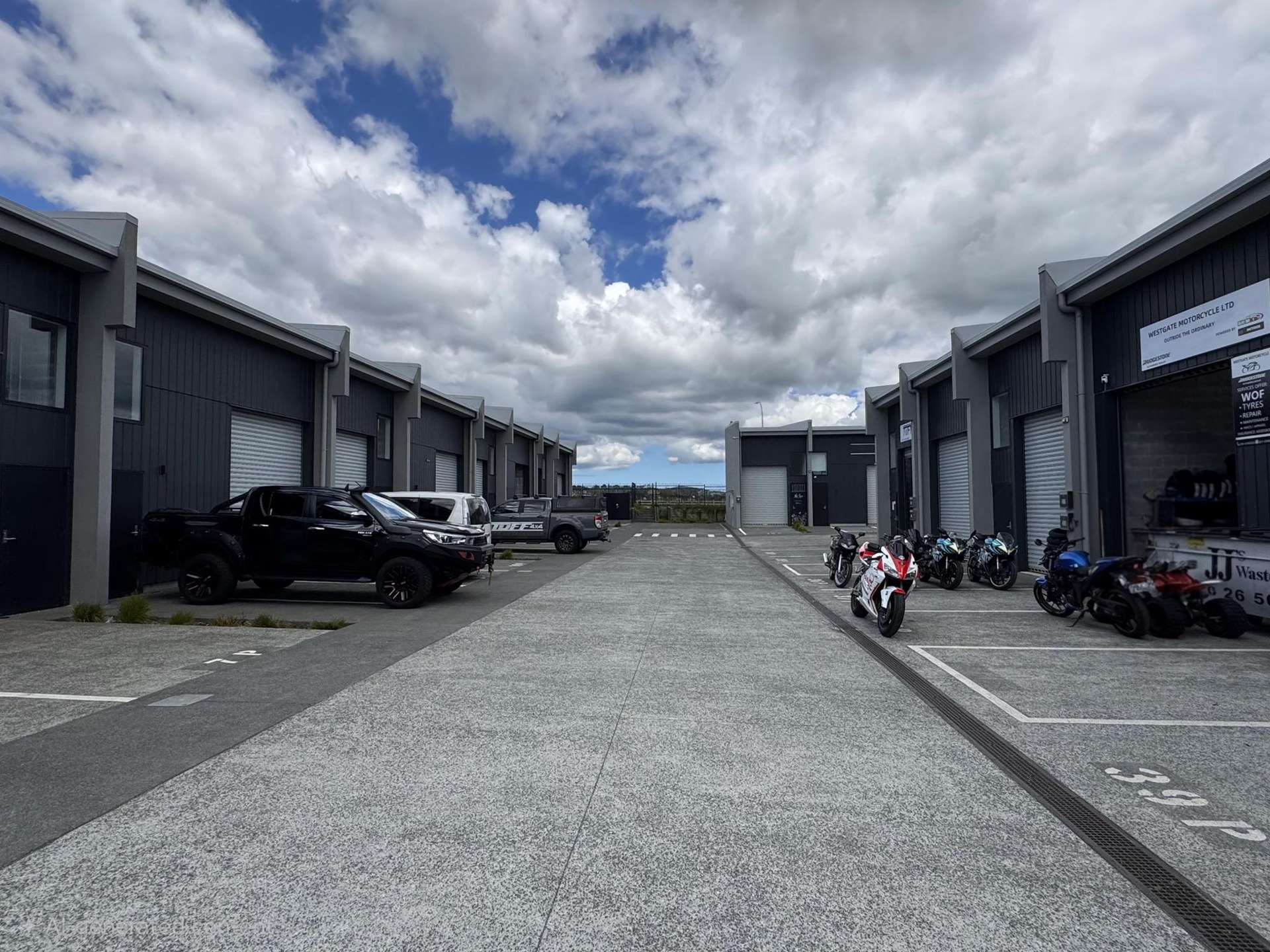 8/4 Spring Garden Avenue Westgate_0