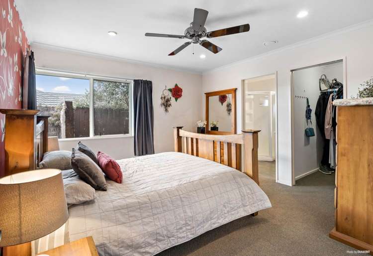 67 Lothian Brae Wattle Downs_8