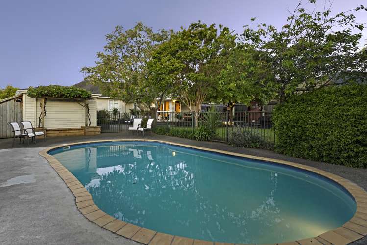 42 Champion Road Richmond_14