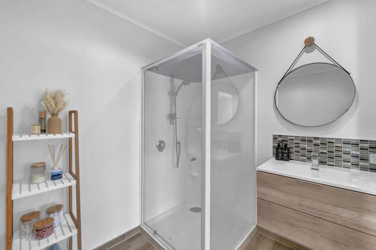 7 Penton Road Stanmore Bay_11