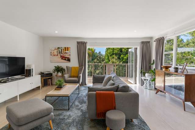 32 Lemnos Place Titirangi_3