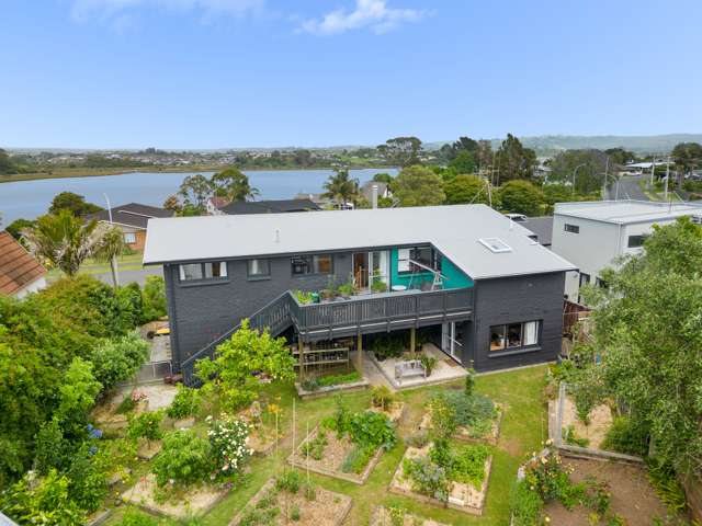 3 Sunny Bay Road Matua_4