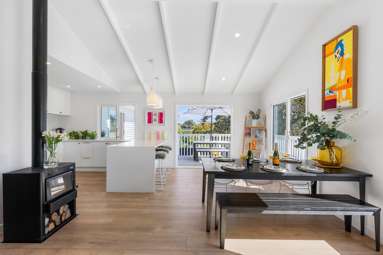 2 Beachlands Road_3