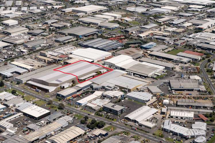 Warehouse B/92-98 Harris Road East Tamaki_6