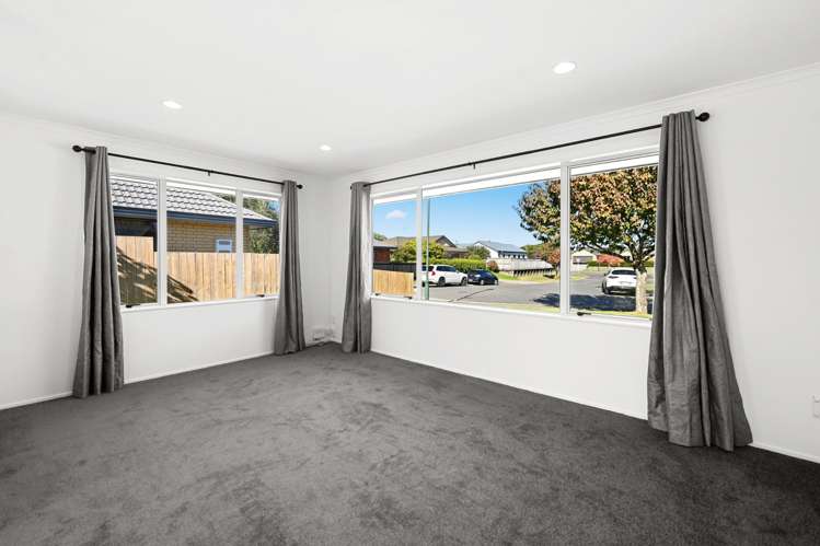 11 Chancery Close Hamilton East_15
