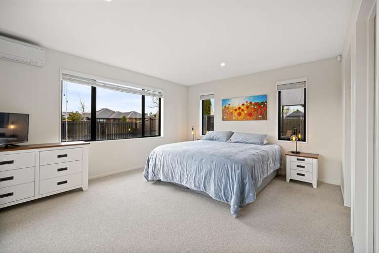 14 Eastfield Drive Lincoln_5