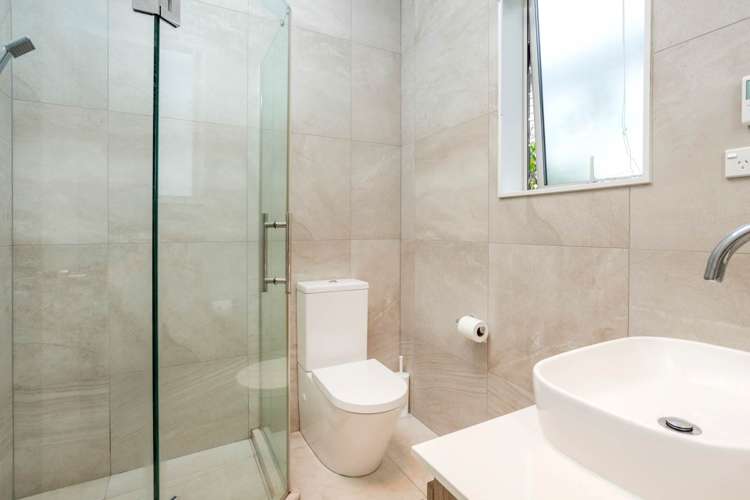 17 Tawa Place Orewa_13